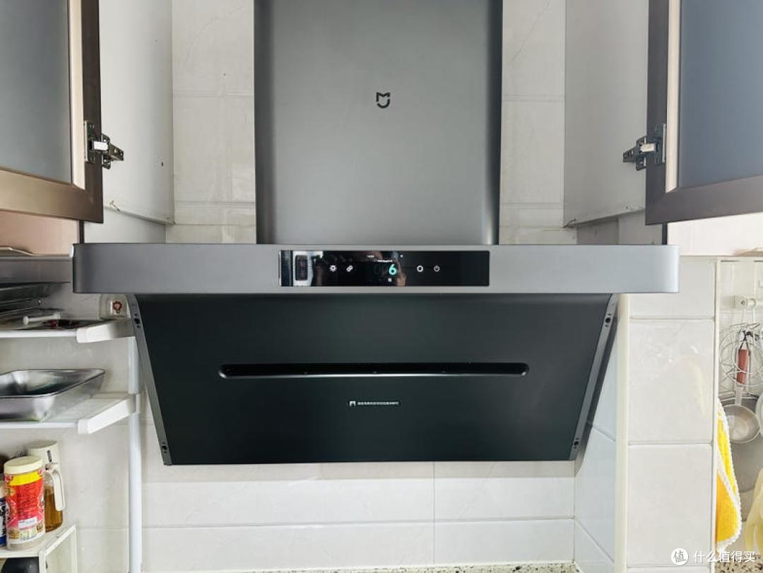 免清洗是不是扯淡？米家P1使用两年后烟机内部实拍