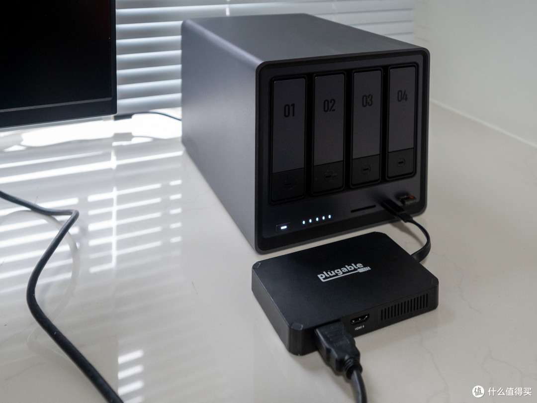 绿联云潜力挖掘！无损增加HDMI接口作为迷你主机，外接USB网卡实现多网口软路由，兼任网络AC中心_NAS存储_什么值得买