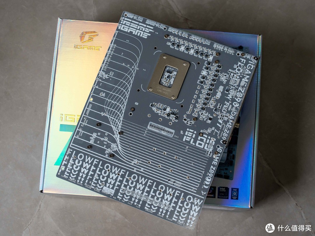 2000元新标杆，七彩虹iGame Z890 FLOW V2主板首发测评