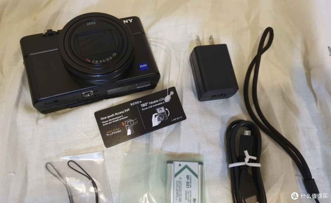 五年过去了，索尼黑卡7还值得买吗？一篇不那么专业的体验测评