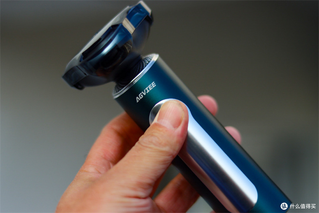 未野 MAX电动剃须刀测评，千元级净须性能不输顶级旗舰