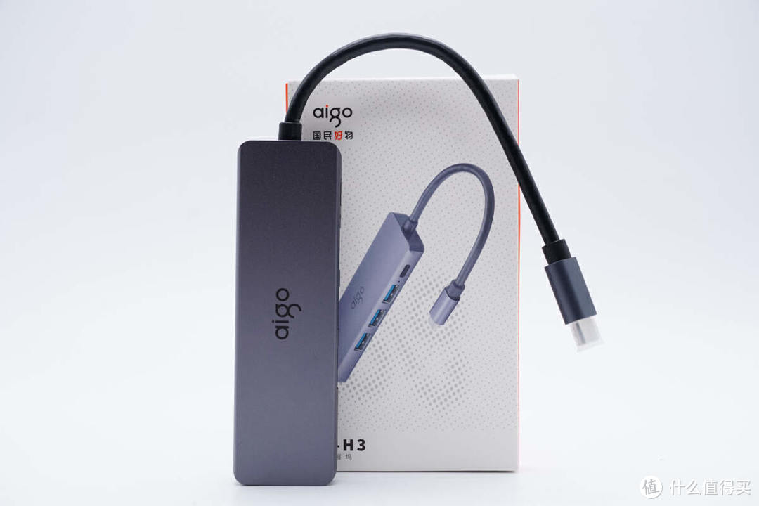 拆解报告：aigo 4K USB-C多功能扩展坞T05-H3