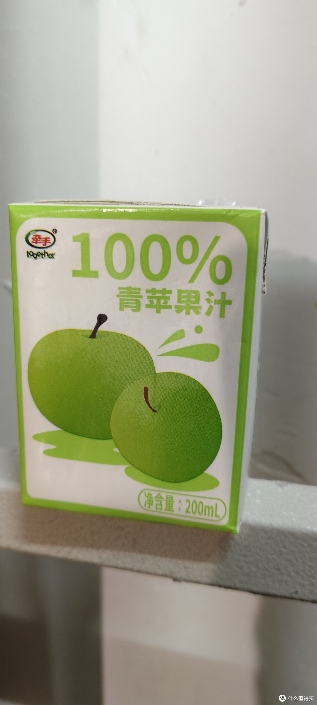 清新一夏牵手青苹果汁带来纯净享受