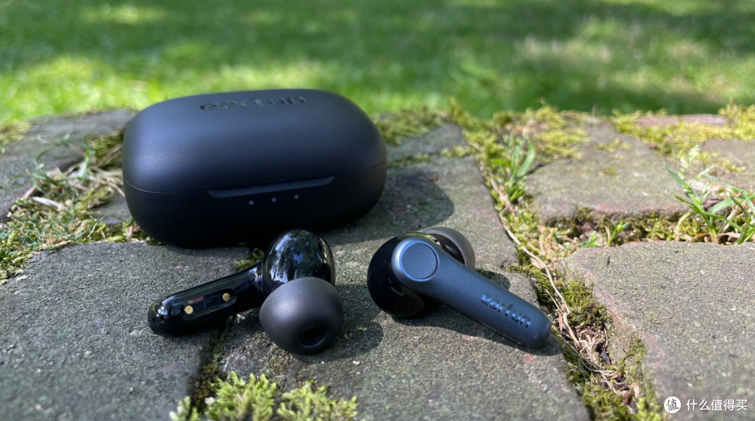 2024年无线耳机排行10强：数百款中的音质最好耳机，你喜欢哪款？