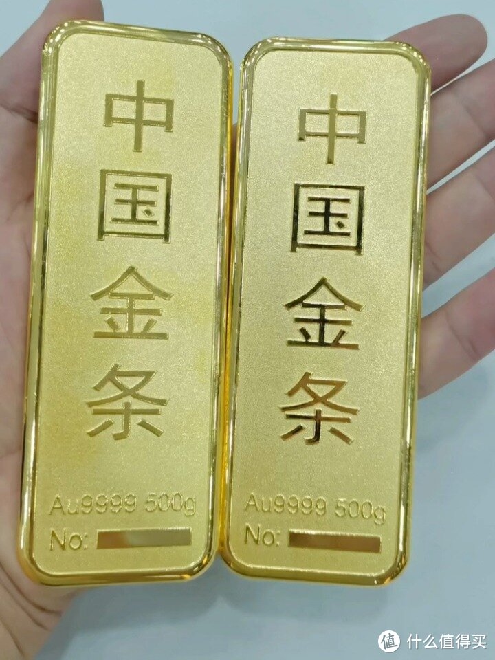 现在年轻人，开始流行买金条，打首饰了！