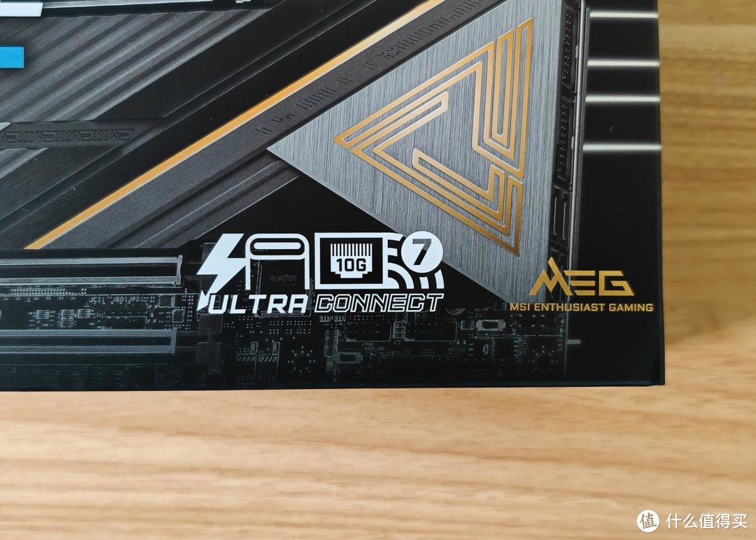 让英特尔新品U9 285 CPU超神，高端主板微星MEG Z890 ACE战神助你轻松超频