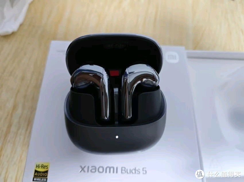 Xiaomi Buds 5体验评测：性价比不错，但仍有提升空间