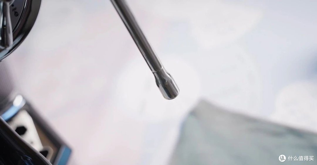 家用咖啡机该如何选择，一篇文章带你了解清楚半自动咖啡机，附四款高端半自动咖啡机选购推荐！