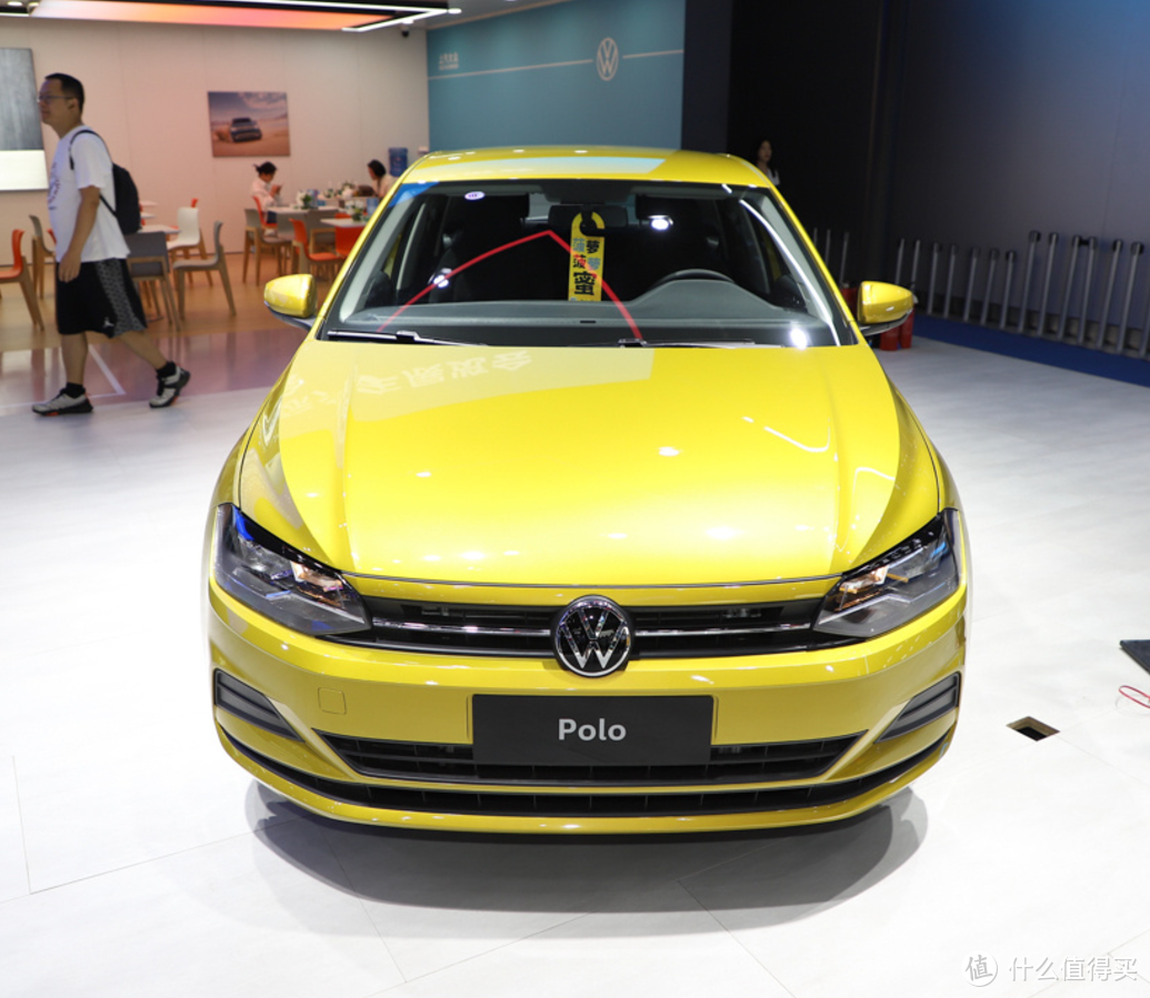 大众polo2021款报价图片