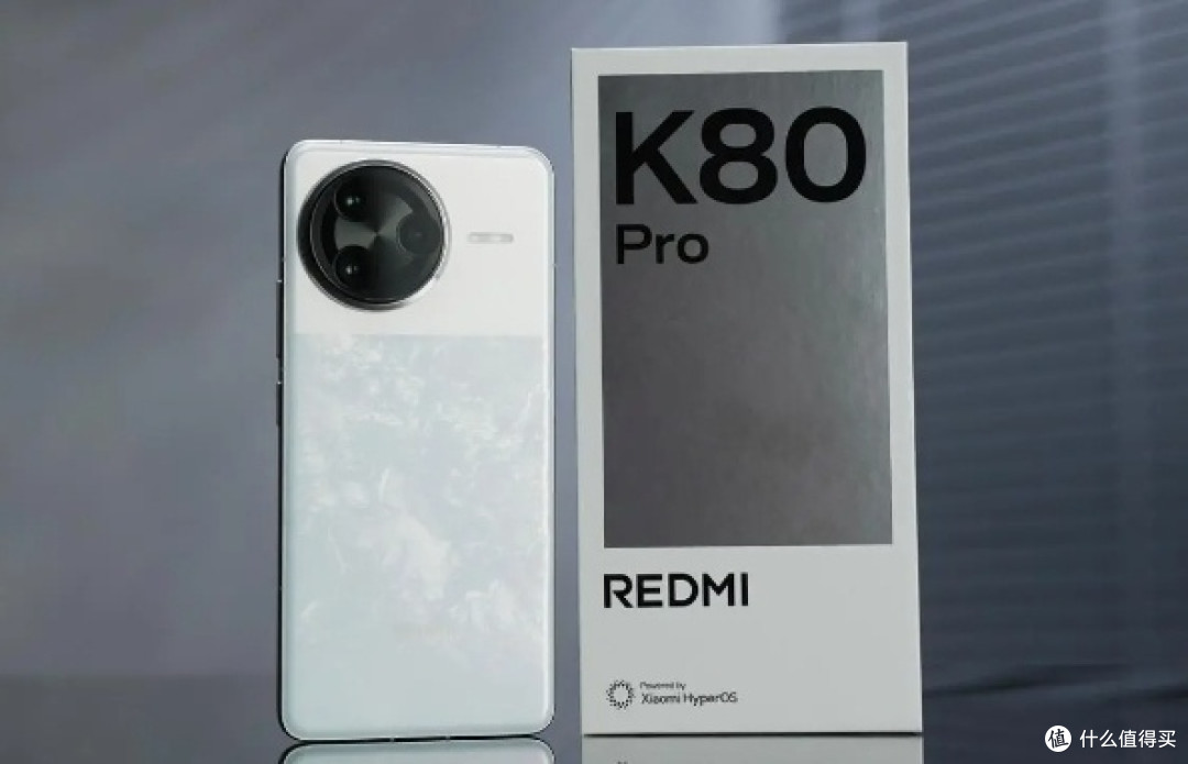 个人闲看红米K80与小米、荣耀等品牌同价位手机对比优劣分析