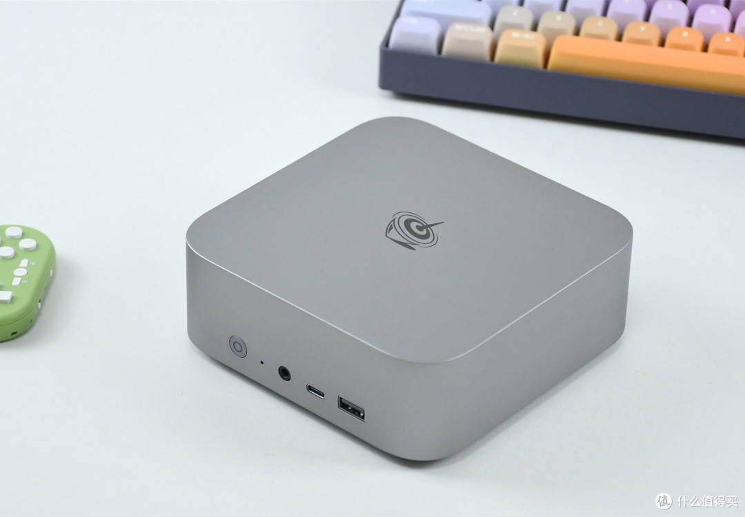 3K价位段的“静音型”高性能迷你电脑主机：零刻SER8上手简评
