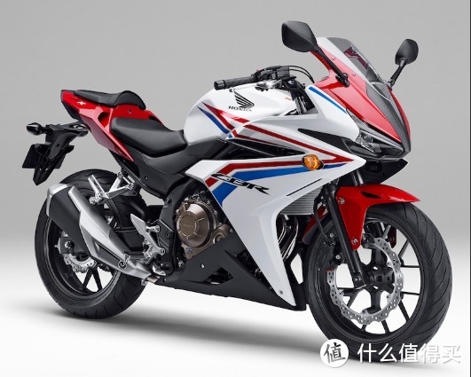 3,6元人民币本田CBR400R摩托车