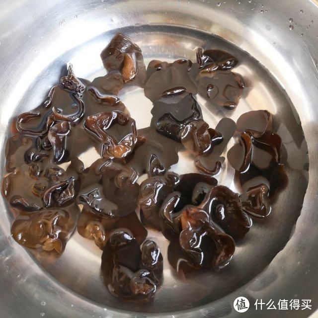 新鲜木耳怎样吃才安全?这几点要记住！