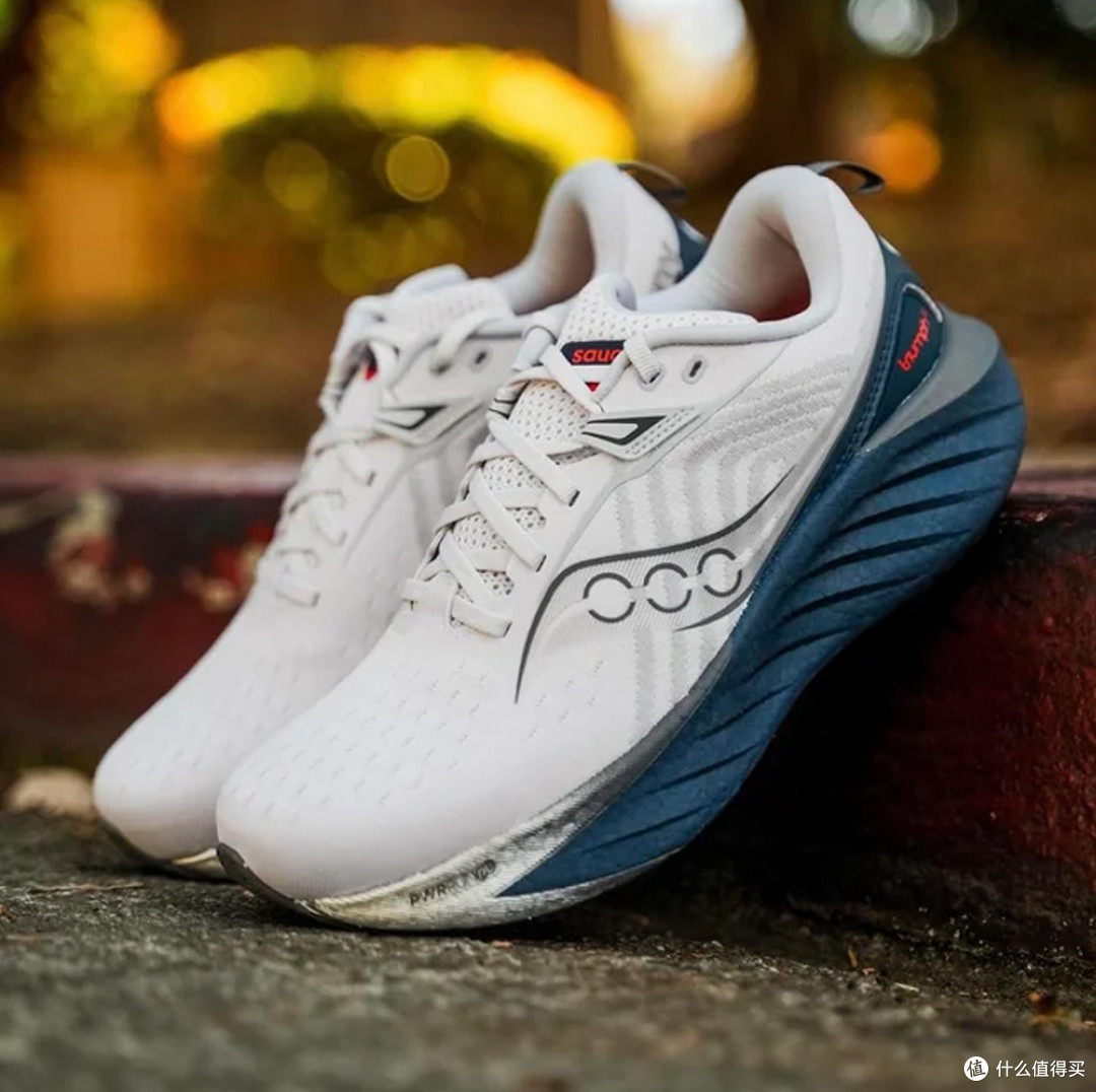 【24年跑鞋回顾】万字长文解析,各矩阵最值得买的15双跑鞋