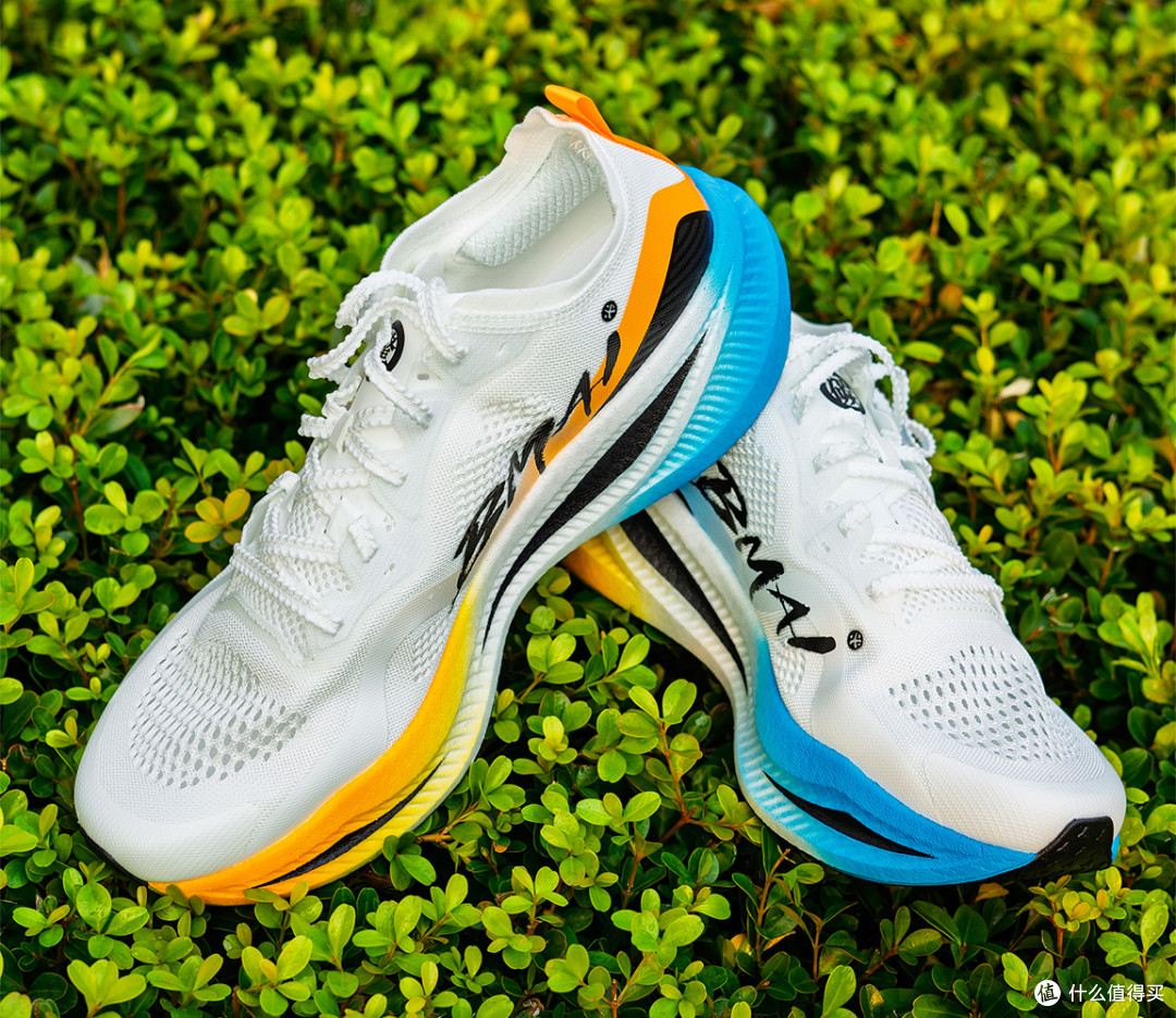 【24年跑鞋回顾】万字长文解析,各矩阵最值得买的15双跑鞋