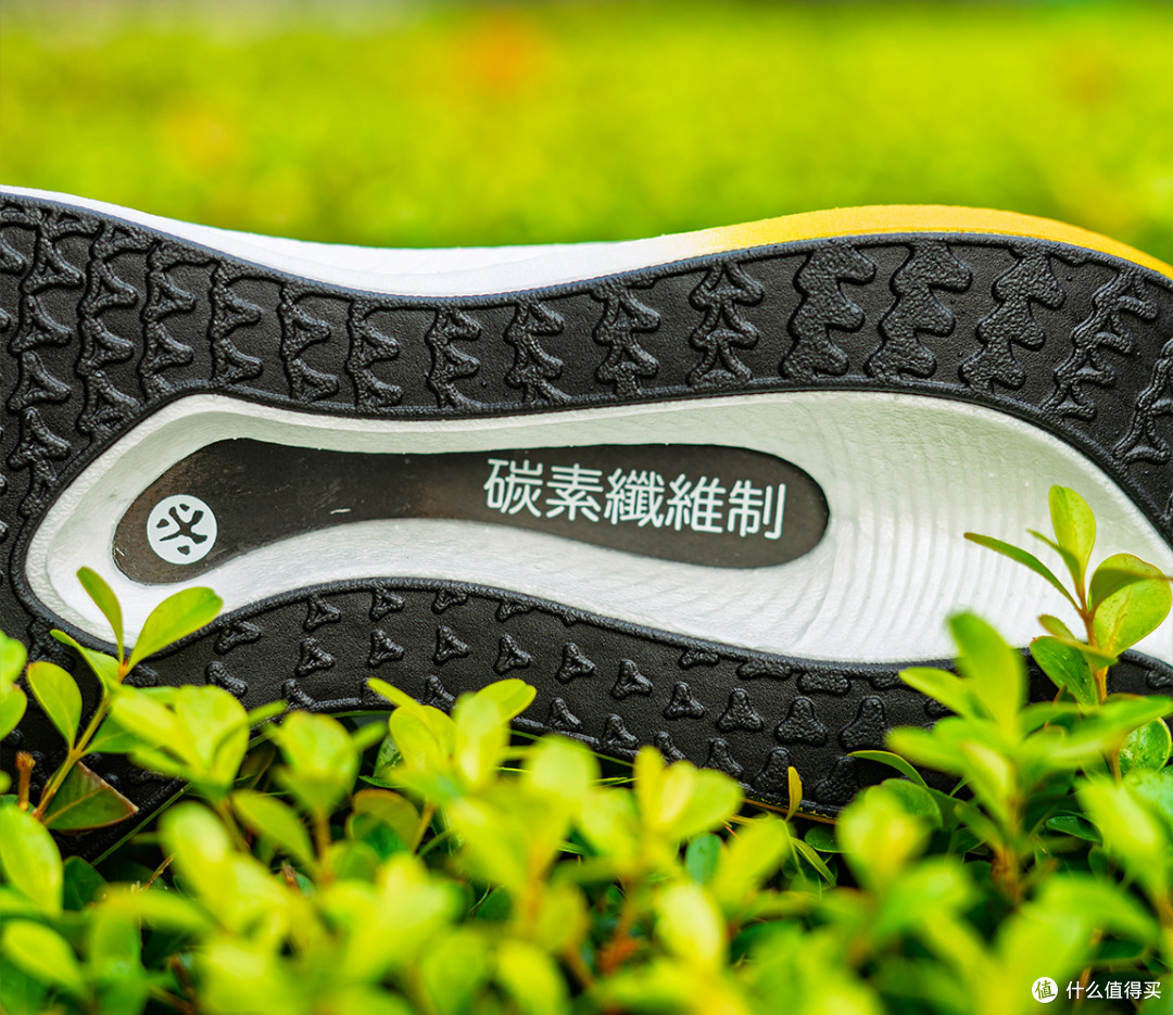 【24年跑鞋回顾】万字长文解析,各矩阵最值得买的15双跑鞋