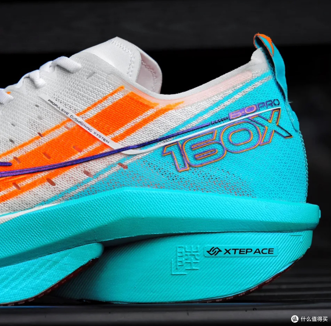【24年跑鞋回顾】万字长文解析,各矩阵最值得买的15双跑鞋
