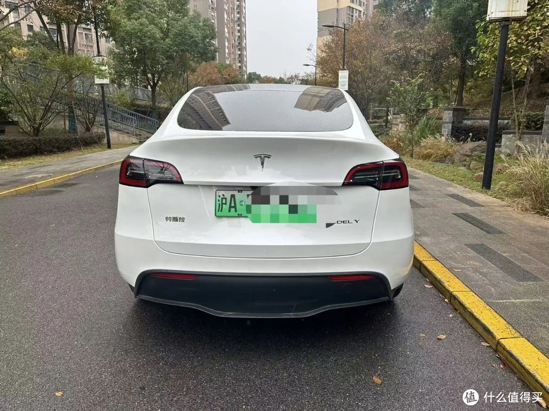 特斯拉 Model Y 标续版：北方冬季续航大考验