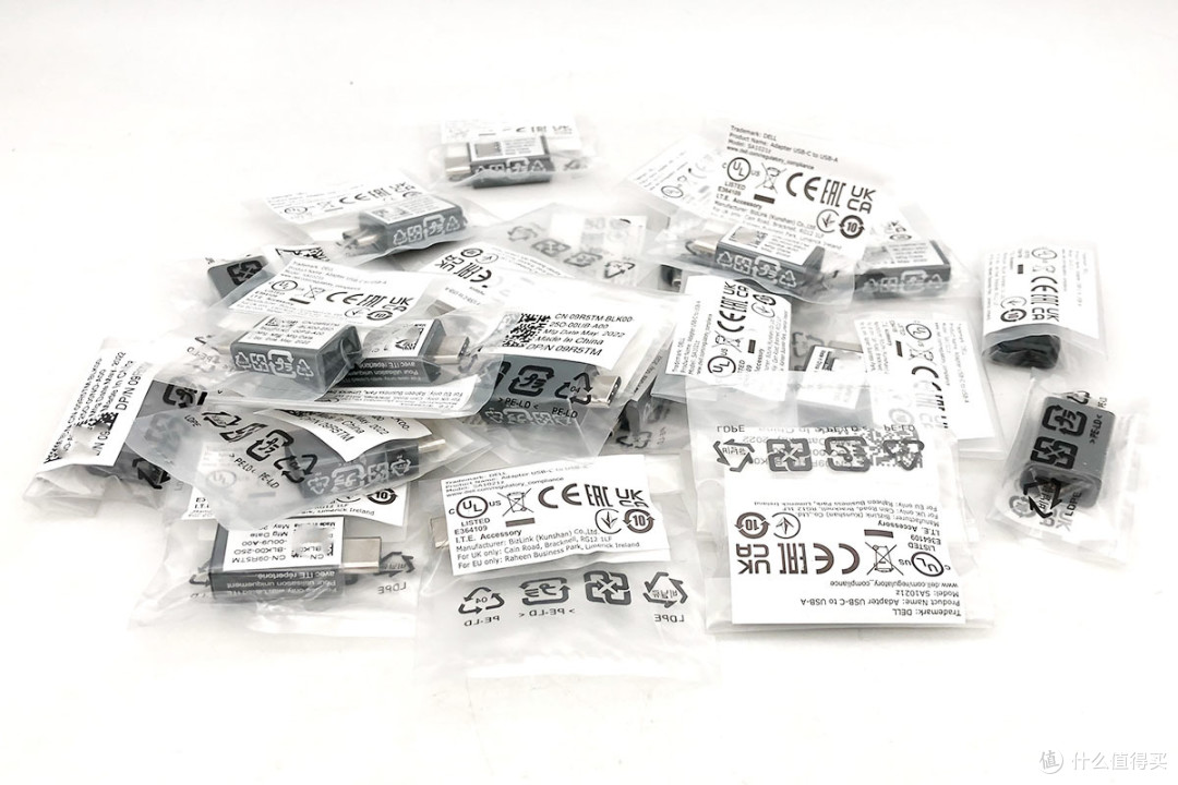 拆解报告：戴尔DELL USB C公头转USB A 3.1 Gen2母头适配器  10G 15W  DP/N 09R5TM SA1021z Adapter USB C TO USB A 手机外接U盘 U盾