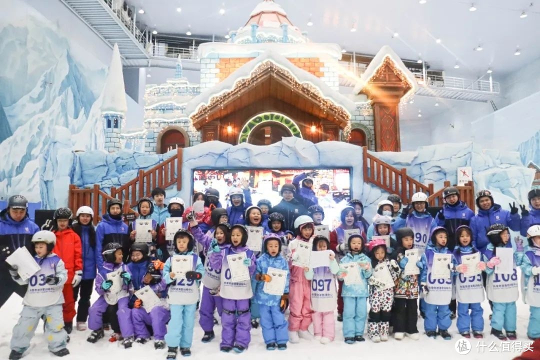 一场秋雨一场凉，武汉室内滑雪场带你感受滑雪的快乐