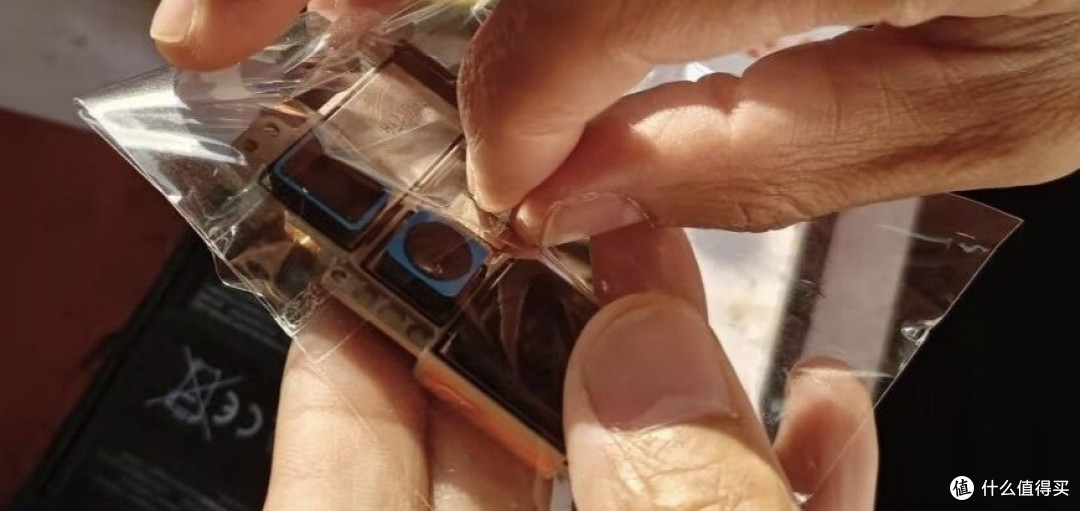 1000元价位史上最强的拍照手机，还有无敌潜望式长焦