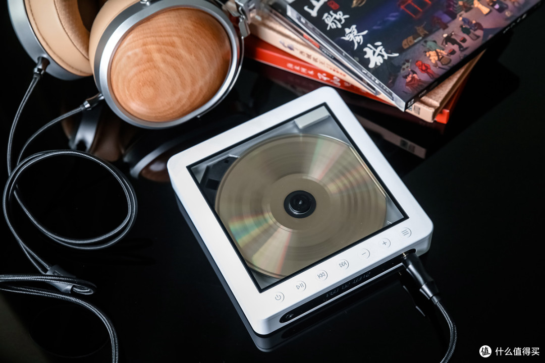 有颜又有料，爷青回的HiFi音质CD来了，入手体验飞傲DM13便携CD机