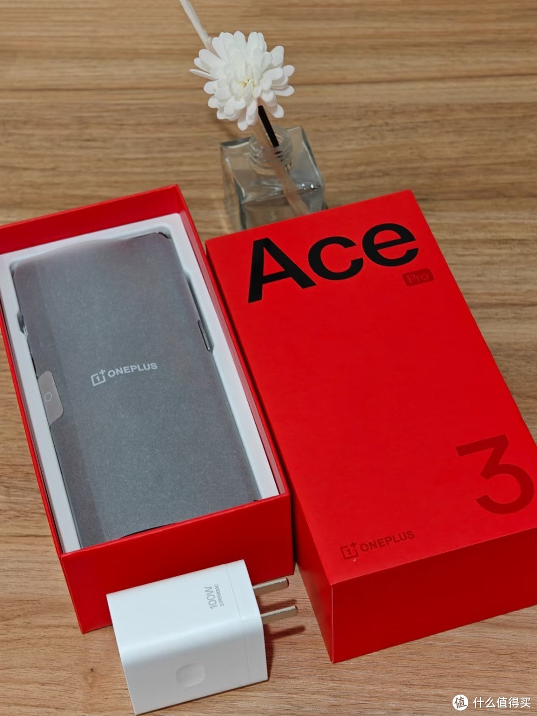 消费降级时代，一加ACE 3 Pro真的值得入手吗。