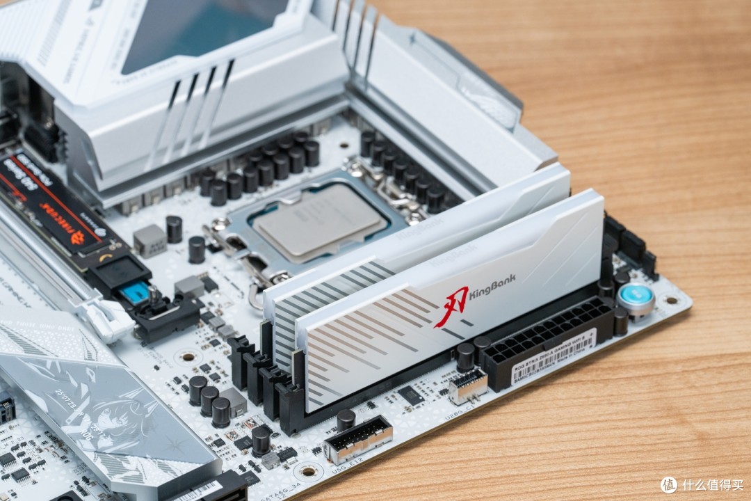 intel的B580成了？显卡三足鼎立了？傲世B580实测体验