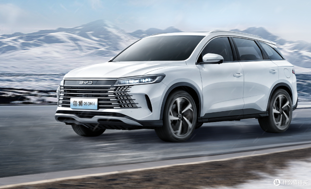 吉利给上强度了？4.7米的混动SUV，比亚迪只要9.98万元！