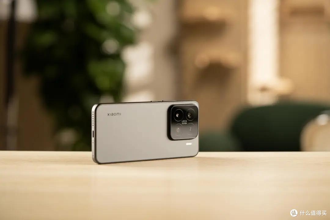 从2024年测评的上百款机型中,我挑出了这10款年度手机