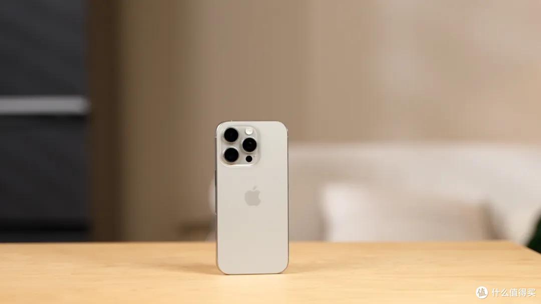 从2024年测评的上百款机型中,我挑出了这10款年度手机