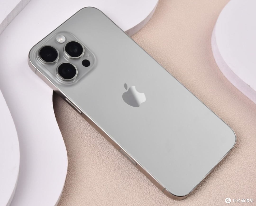 2025年拍照最强手机推荐：让你的每一张照片都成艺术