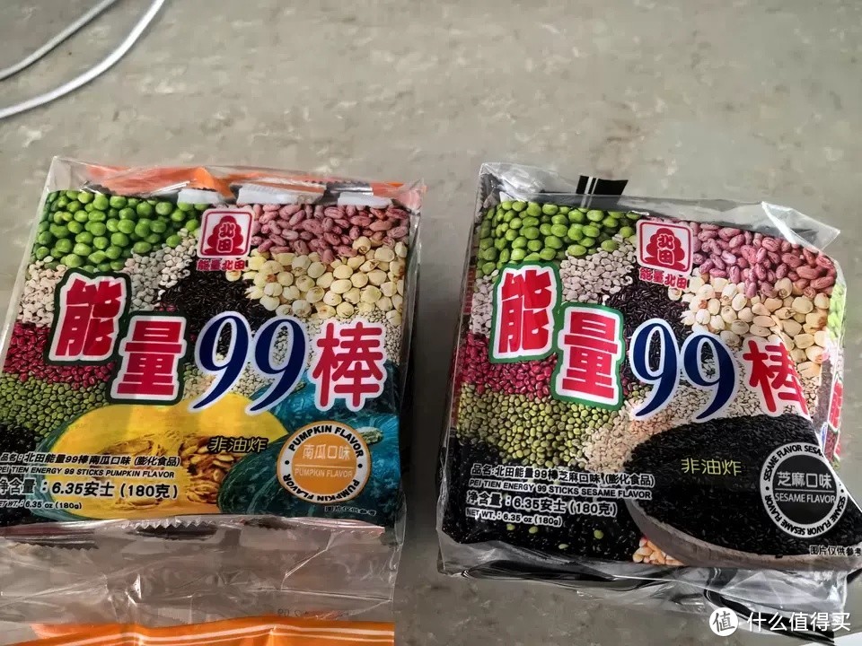 台湾北田99能量棒，巧克力味夹心糙米卷的美味诱惑！