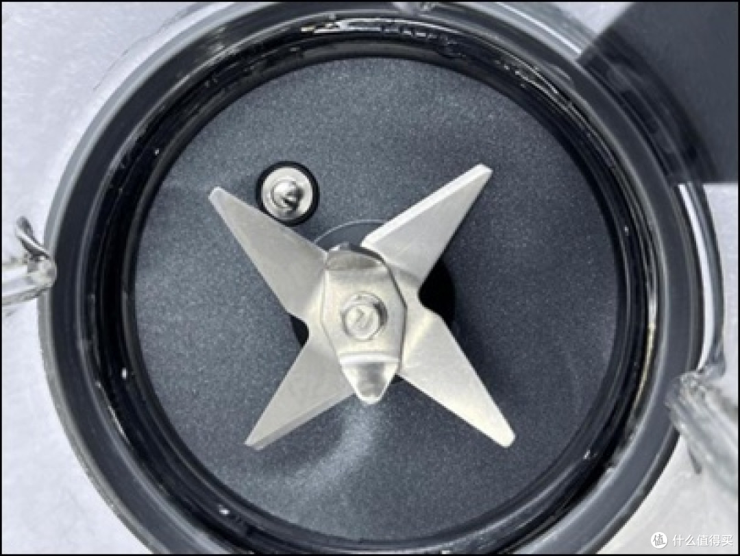 榨汁机哪个牌子好？推荐5款最好用的榨汁机，称赞极佳