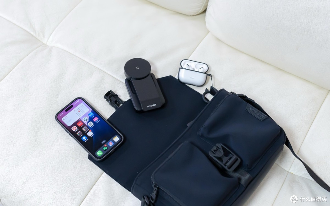 Qi2 真的适合你吗？三合一无线充电器选购秘籍大揭秘