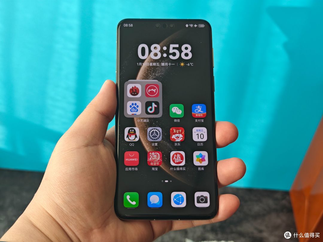 横评|华为Mate70 Pro+ 小米15 Pro全方位对比 强弱一目了然