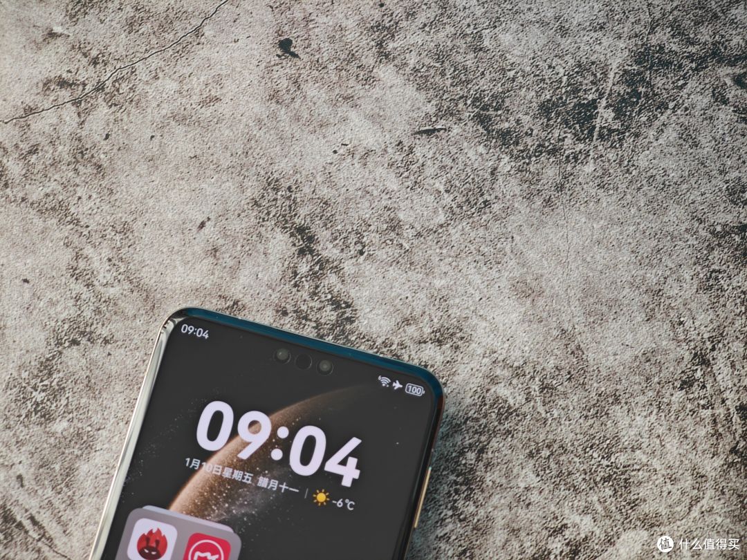 横评|华为Mate70 Pro+ 小米15 Pro全方位对比 强弱一目了然