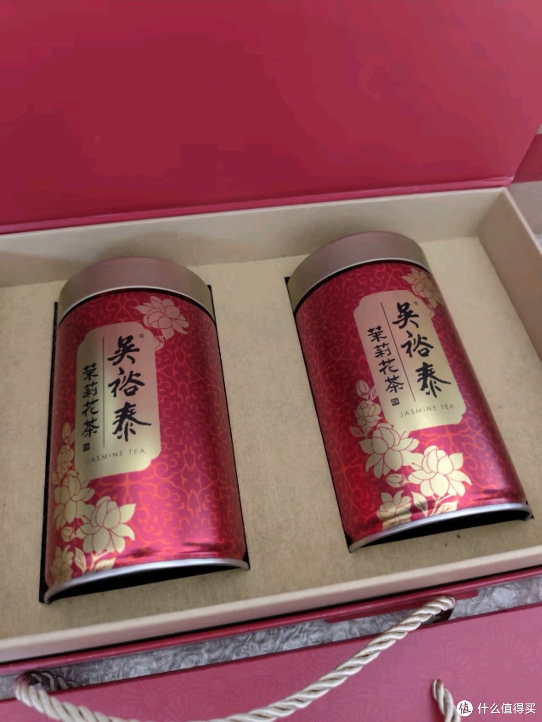 吴裕泰茉莉花茶：百年茉莉，浓香型特种200g礼盒装，年货采购首选