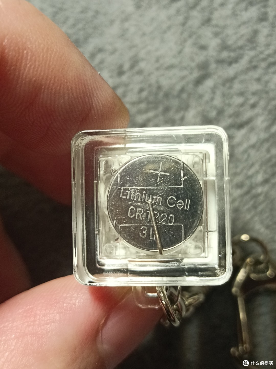 张大妈签到2800天，喜得机械键帽和8000元购物卡