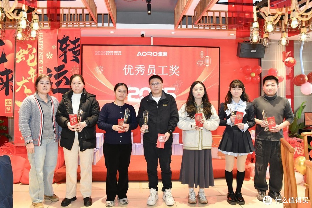 获奖人：罗美洁、陈云琪、邓豪鸣、邱加琼、陈奕佳、张宗福