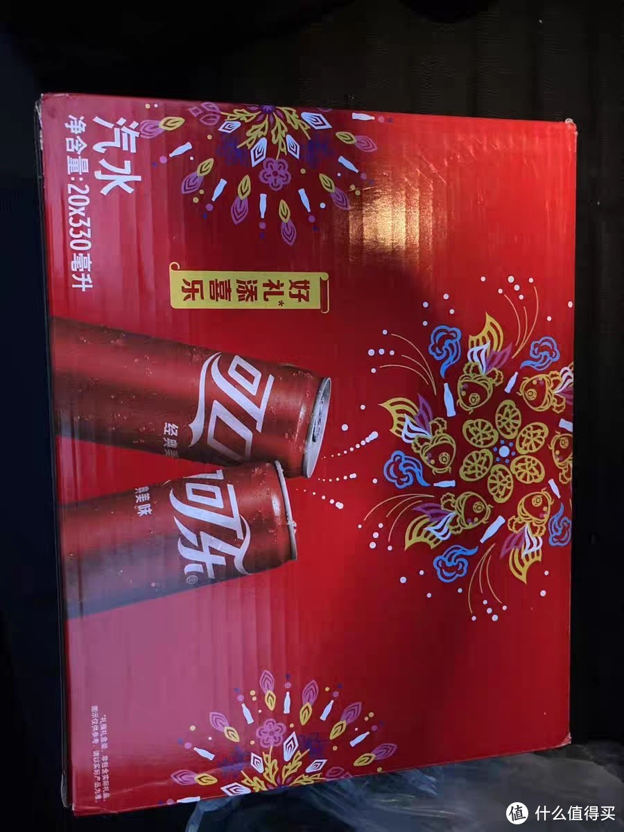 可口可乐：年货必备的欢乐象征