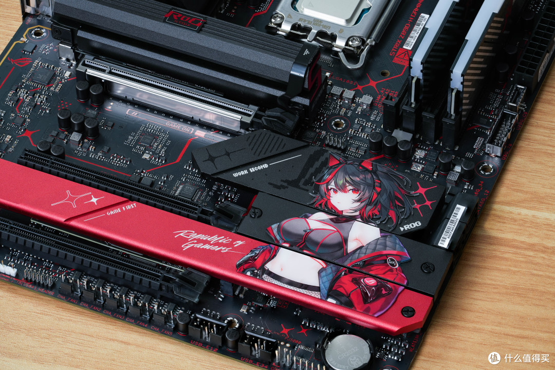 白色选吹雪姬、黑色上RO姬！ROG Z890HS+酷睿Ultra265K装机体验！