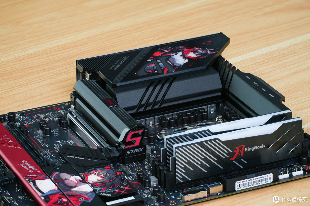 白色选吹雪姬、黑色上RO姬！ROG Z890HS+酷睿Ultra265K装机体验！