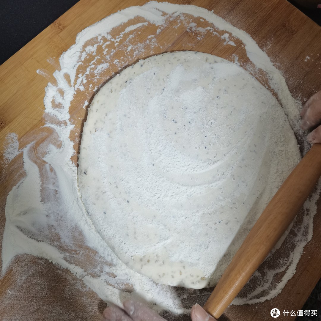 新年传统美食之一：炸麻叶！你们那有这道美食吗？叫什么名字呢？