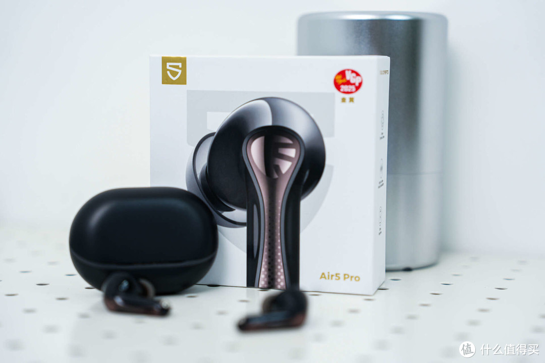 300 + 耳机竟藏千元级音质？开箱 Air5 Pro 惊掉下巴！