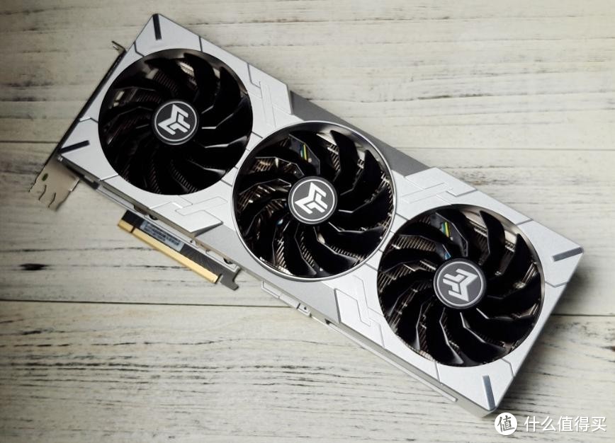 全金属狂潮！影驰RTX 4070Ti SUPER金属大师 + 乔思伯 BO400评测