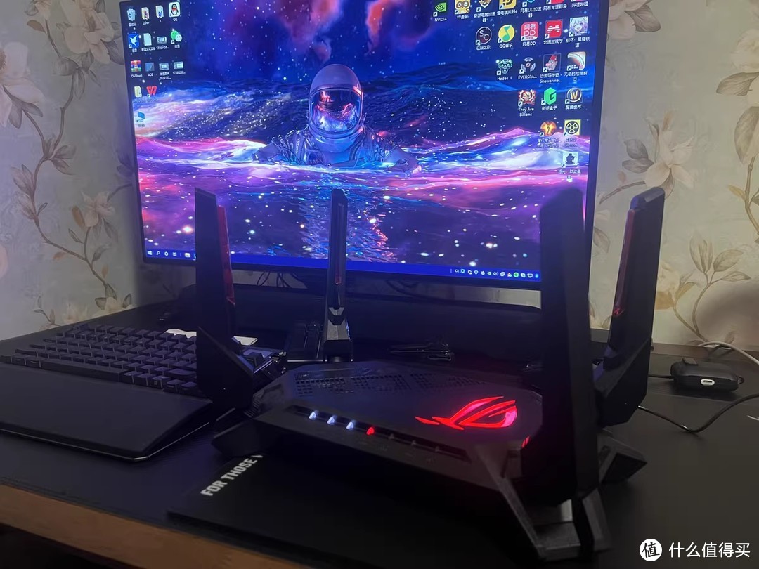 华硕 ROG GT-AX6000 红蜘蛛路由器：游戏与生活的网络利器